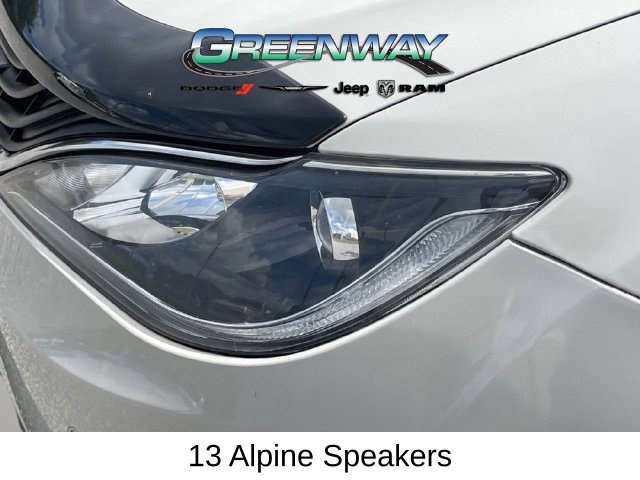 Used 2017 Chrysler Pacifica Platinum FWD image 8