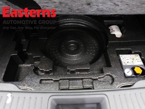 Used 2023 Nissan Ariya FWD image 23
