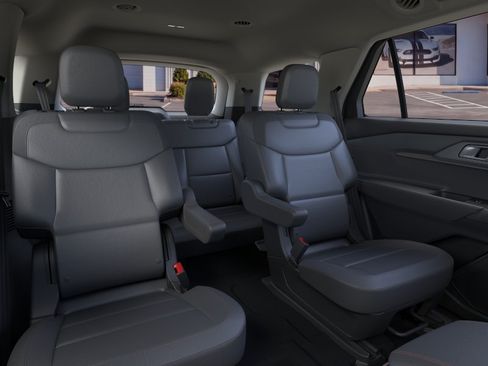 New 2026 Ford Explorer Active w/ Active Comfort Package RWD image 11