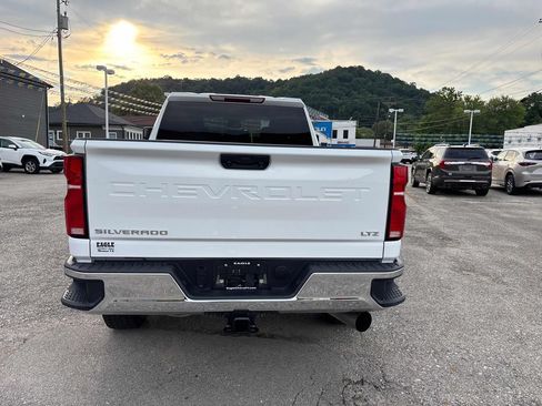 Used 2026 Chevrolet Silverado 2500 LTZ AWD/4WD image 3