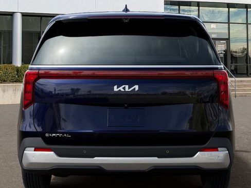New 2026 Kia Carnival EX image 14