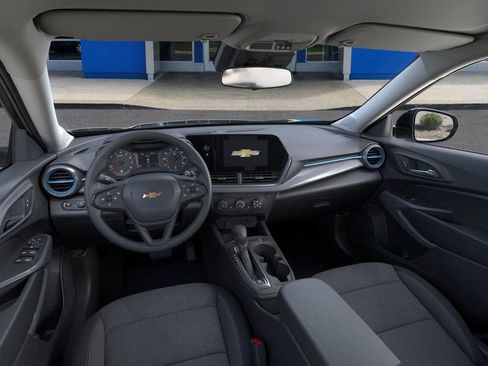 New 2026 Chevrolet Trax LS w/ LS Convenience Package image 15