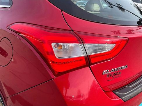 Used 2014 Hyundai Elantra GT w/ Option Group 03 image 29