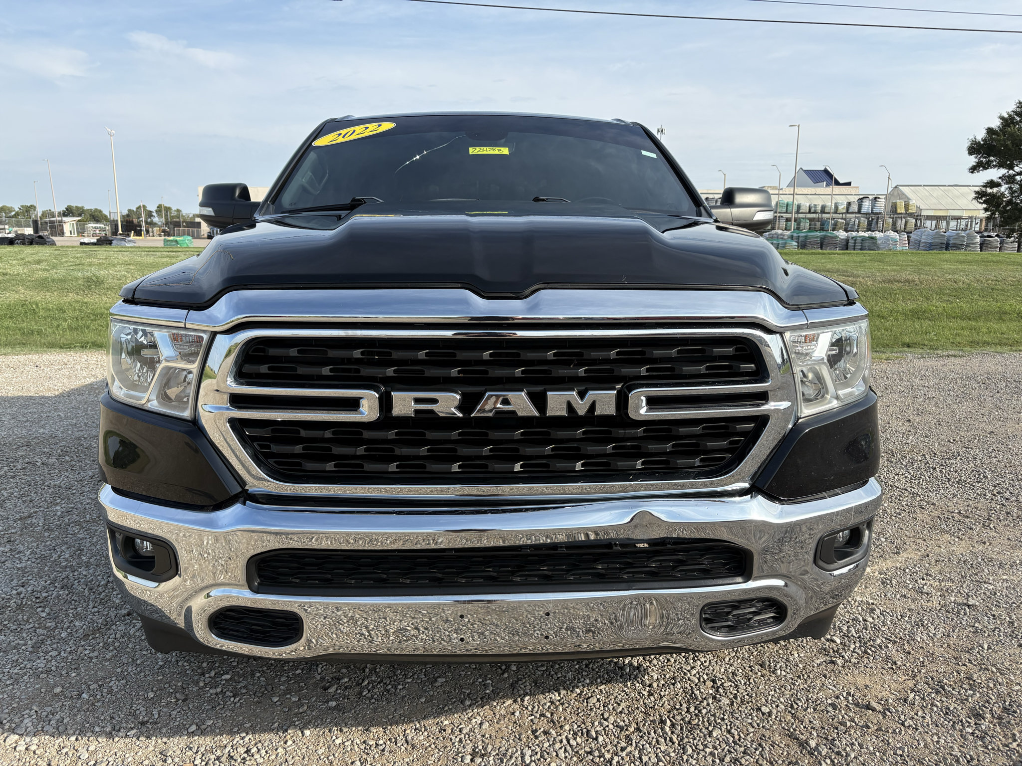 Used 2022 RAM 1500 Big Horn AWD/4WD image 2