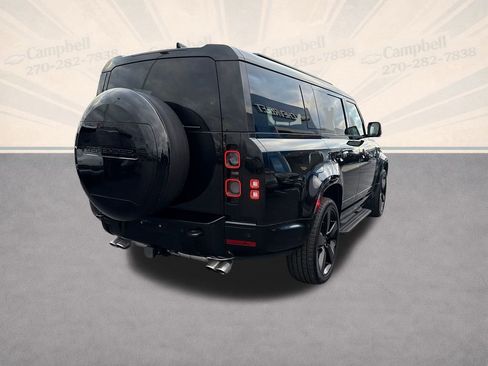 Used 2025 Land Rover Defender 130 V8 image 6