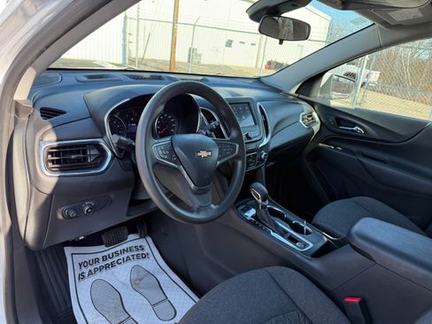 Used 2022 Chevrolet Equinox LT image 13