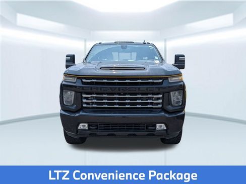 Used 2021 Chevrolet Silverado 2500 LTZ w/ Carhartt Edition AWD/4WD image 8