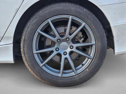 Used 2018 Honda Accord LX image 16