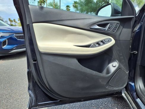 Used 2020 Buick Encore GX Essence w/ Advanced Technology Package FWD image 18