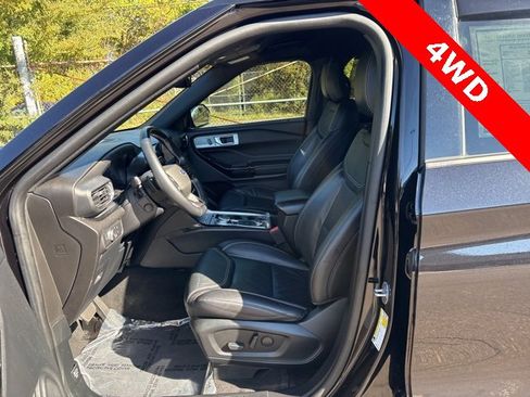 Used 2022 Ford Explorer ST w/ Equipment Group 401A image 21