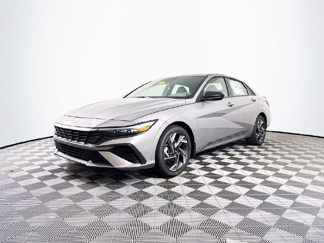 New 2025 Hyundai Elantra SEL FWD image 47