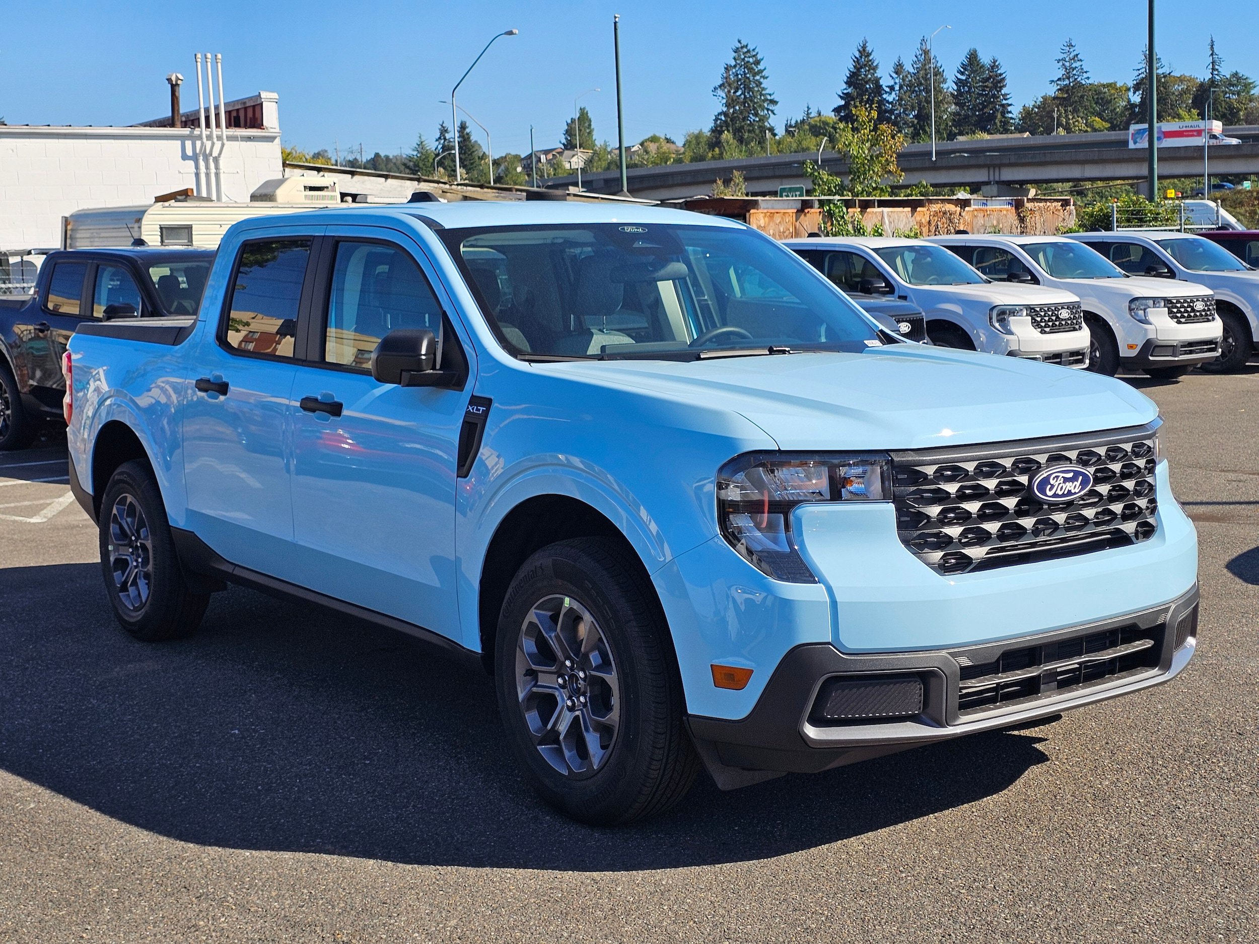 New 2026 Ford Maverick XLT w/ Equipment Group 301A AWD/4WD image 3