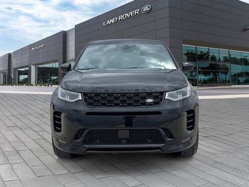 Used 2025 Land Rover Discovery Sport Dynamic SE AWD/4WD image 8