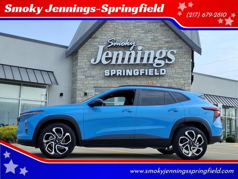 Used 2024 Chevrolet Trax RS w/ Sunroof Package image 1