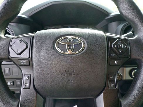 Used 2022 Toyota Tacoma SR image 22
