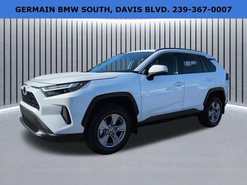 Used 2025 Toyota RAV4 XLE w/ Convenience Package FWD image 1