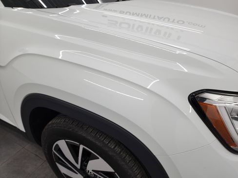 Used 2025 Volkswagen Atlas SE image 24
