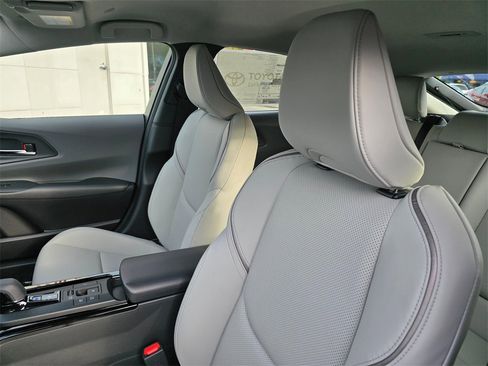 New 2026 Toyota Prius XLE image 54