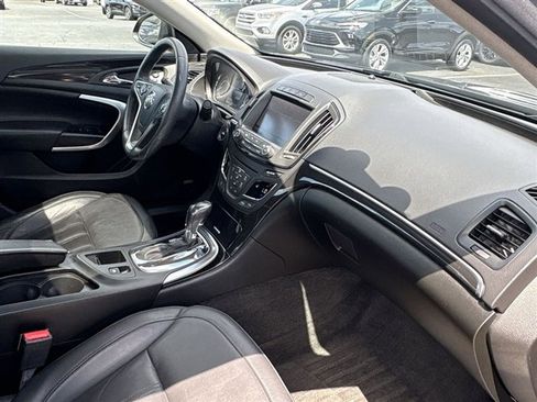 Used 2014 Buick Regal Premium w/ Driver Confidence Package #2 AWD/4WD image 29