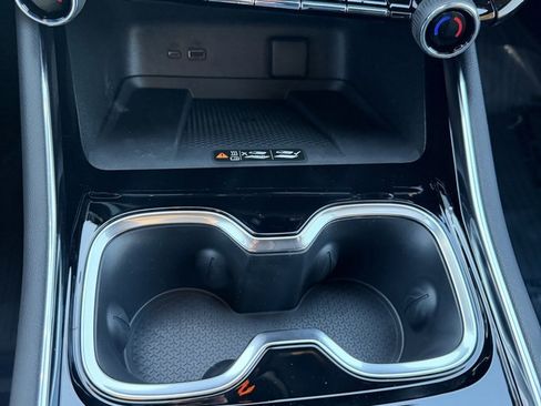 New 2026 Chevrolet Traverse LT w/ Sun and Wheel Package image 11