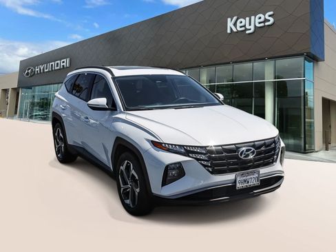 Certified 2024 Hyundai Tucson SEL w/ Convenience Package FWD image 3