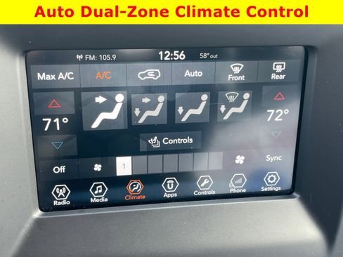 Used 2018 Jeep Compass Latitude w/ Popular Equipment Group image 11