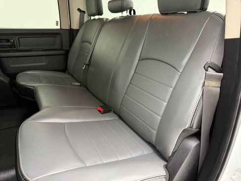 Used 2022 RAM 1500 Tradesman w/ Chrome Appearance Group AWD/4WD image 33