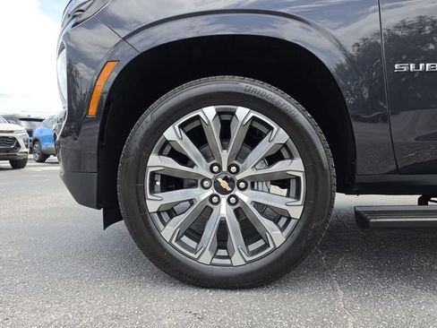 New 2026 Chevrolet Suburban High Country RWD image 39