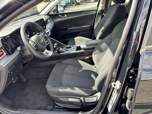 Used 2021 Kia K5 LXS image 8