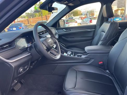 New 2026 Jeep Grand Cherokee Limited w/ Limited Altitude Package AWD/4WD image 7