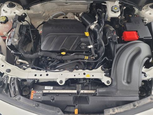 Used 2024 Buick Encore GX Preferred FWD image 30