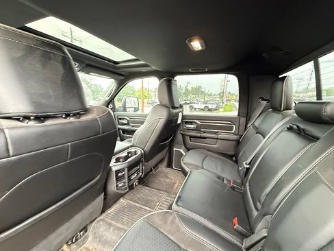 Used 2024 RAM 2500 Laramie w/ Night Edition AWD/4WD image 25