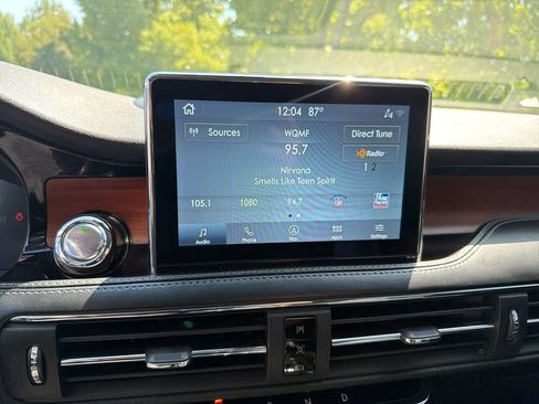 Used 2021 Lincoln Corsair Reserve w/ Equipment Group 201A AWD/4WD image 21