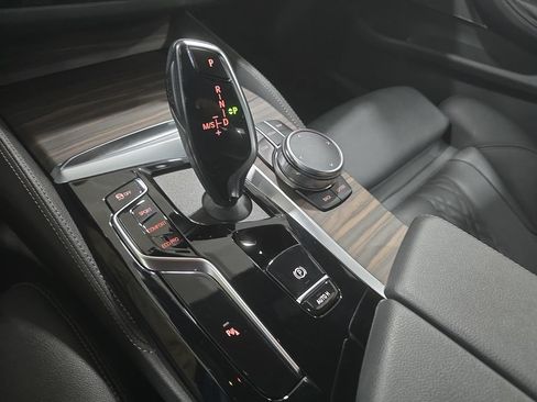 Certified 2023 BMW 530i w/ M Sport Package RWD image 17