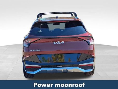 Used 2025 Kia Sportage SX image 6
