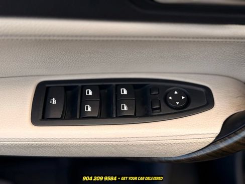 Used 2015 BMW M235i Convertible RWD image 16