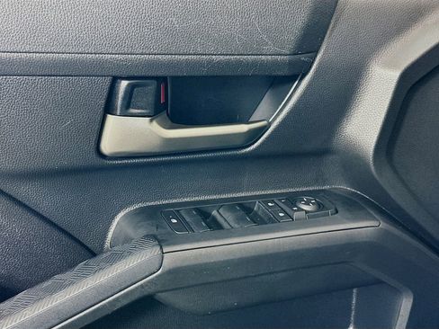 Used 2024 Toyota Tacoma TRD Sport image 18