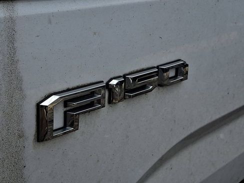 Used 2016 Ford F150 XL w/ Equipment Group 101A Mid RWD image 5