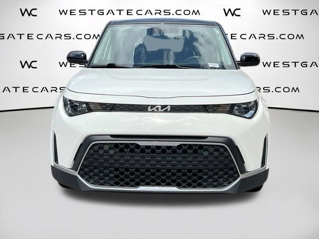Certified 2023 Kia Soul S FWD image 2