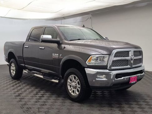 Used 2017 RAM 2500 Laramie w/ Off Road Package image 6