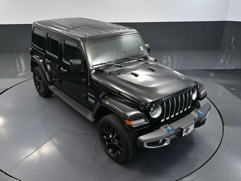 Used 2023 Jeep Wrangler Unlimited Sahara w/ Cold Weather Group image 56