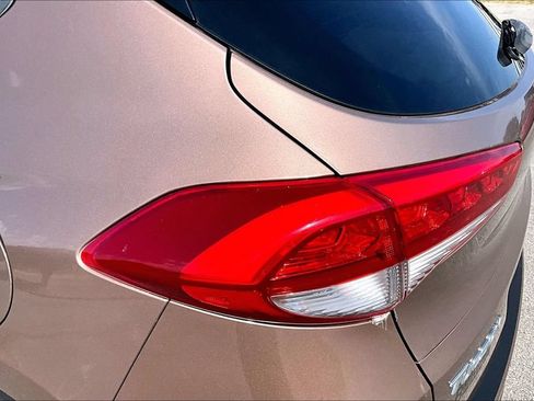 Used 2016 Hyundai Tucson Limited w/ Option Group 03 FWD image 29