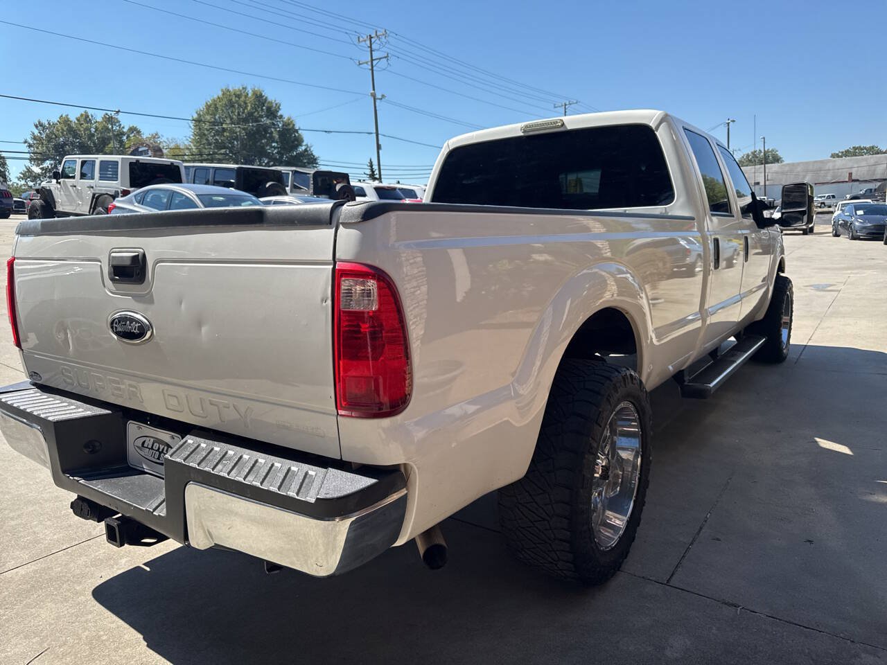 Used 2015 Ford F250 XL w/ Power Equipment Group RWD image 5