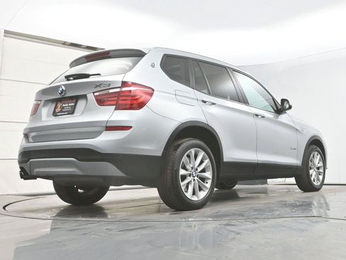 Used 2017 BMW X3 xDrive28i AWD/4WD image 30