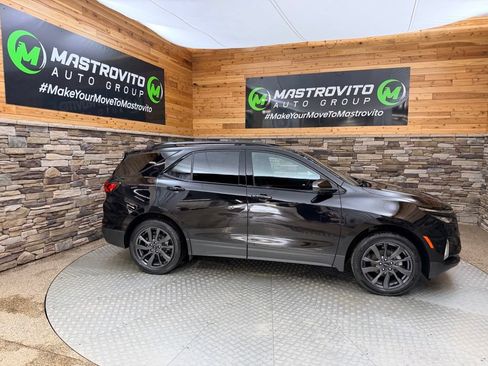 Used 2024 Chevrolet Equinox RS AWD/4WD image 3