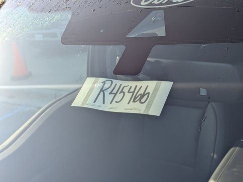 Certified 2026 Ford F250 Lariat w/ Black Appearance Package image 16