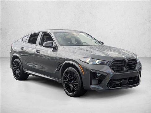 Used 2025 BMW X6 M Competition w/ Executive Package image 3