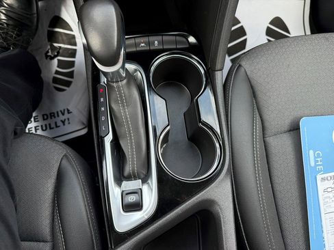 Certified 2022 Buick Encore GX Select w/ Sport Touring Package image 24