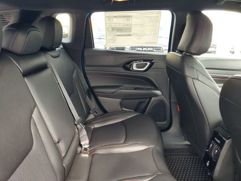 New 2026 Jeep Compass Trailhawk AWD/4WD image 29