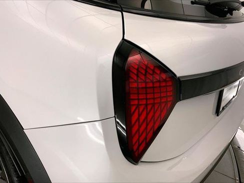 Certified 2025 MINI Cooper S image 28